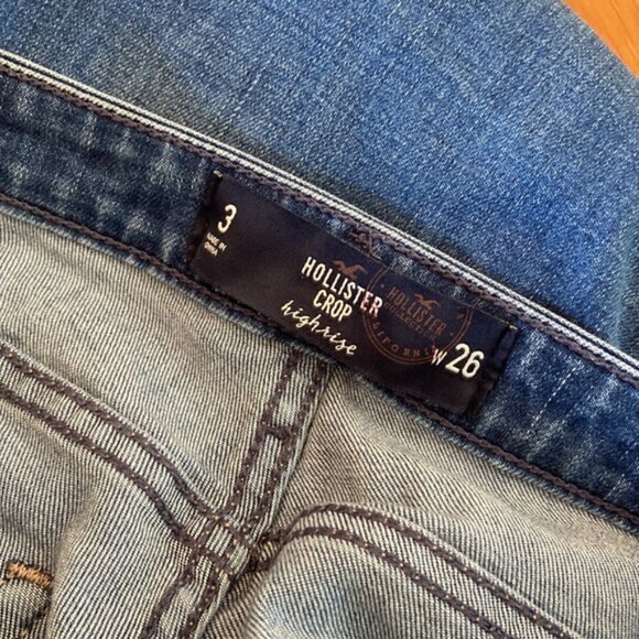 Hollister Crop Highrise - Picture 3 of 4